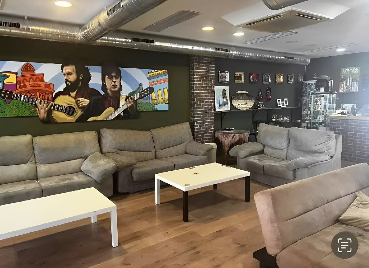 Social Club Fast-Track Contact | Jerez - Centrum