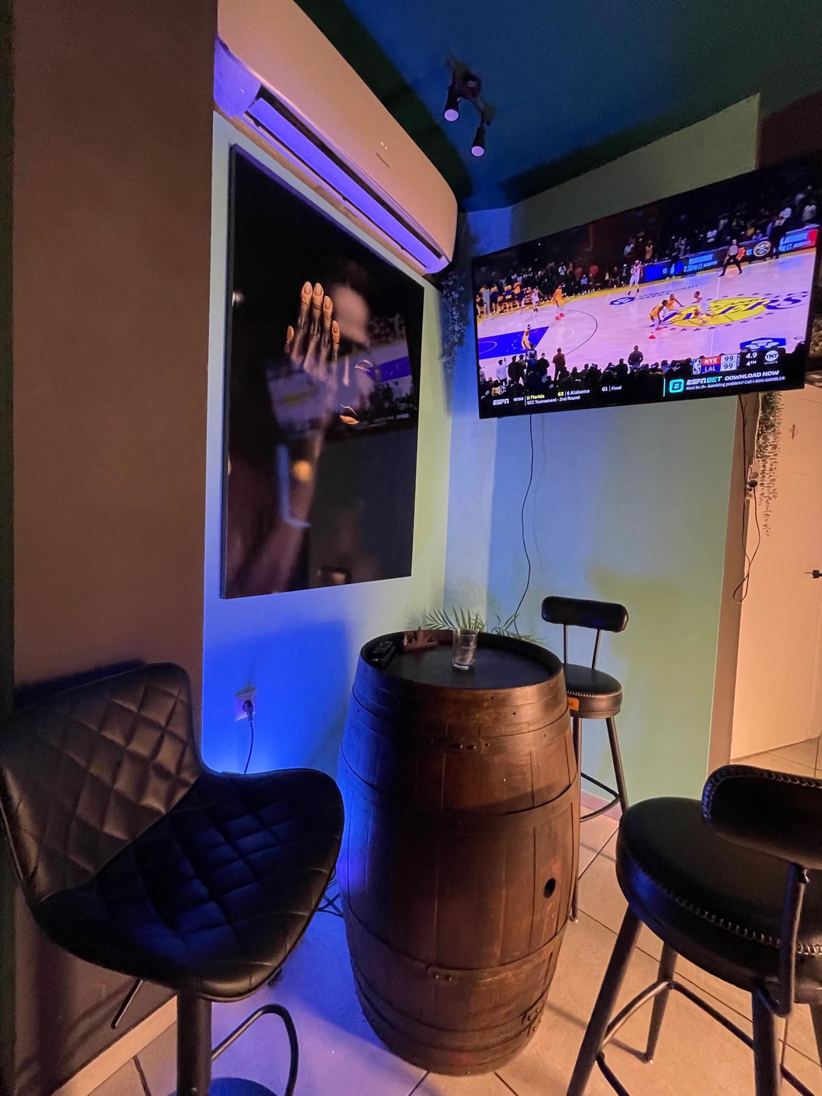 Social Club Contacto Rápido | Alicante - Casco Antiguo